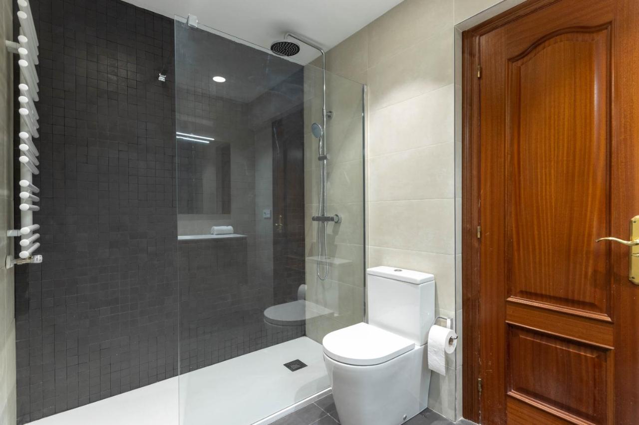 Apartamento Con Vistas Al Estadio San Mames Бильбао Экстерьер фото